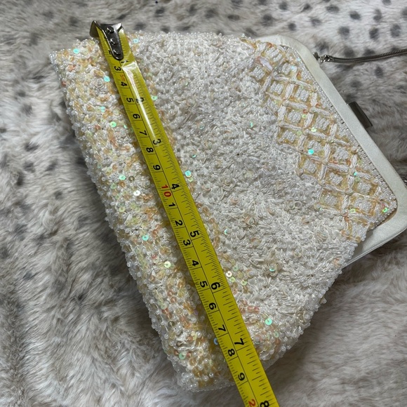 Vintage Lord and Taylor Beaded Sequine Iridescent Purse Wedding Evening - Picture 10 of 10